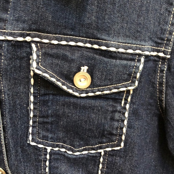 Blue Denim Jacket w/ White Trim Alfred Dunner - Picture 6 of 9